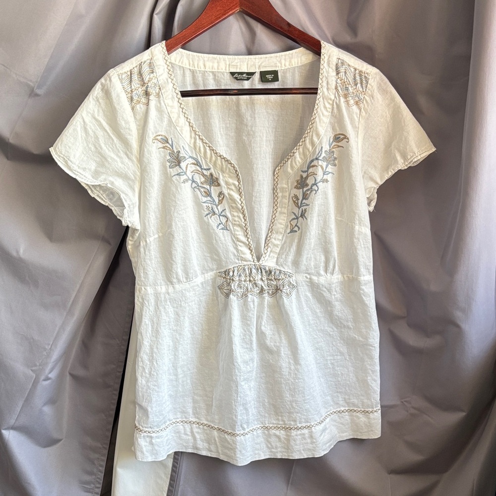 Eddie Bauer Embroidered Blouse
